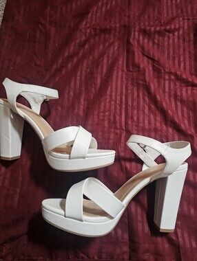 Y-Not? White Platform Block Heel Sandals - Women